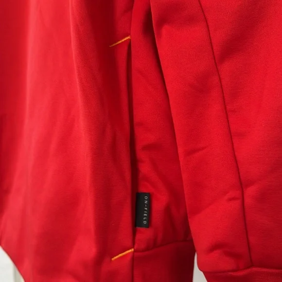 Chiefs Hoodie - Picture 5 of 6